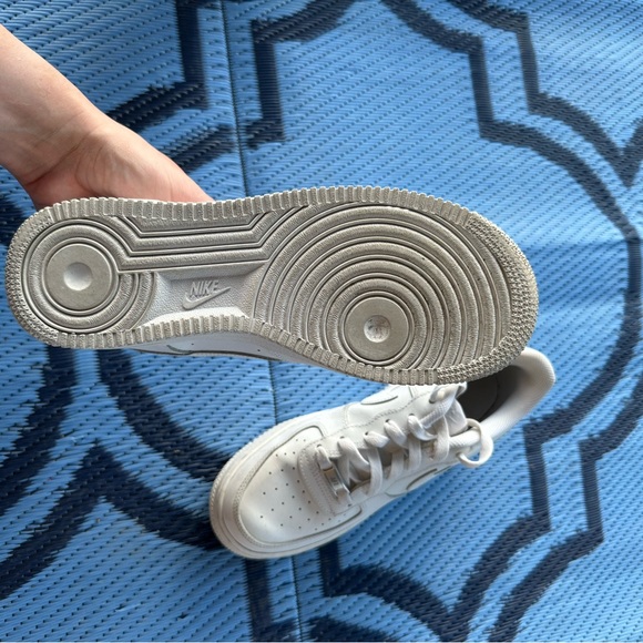 Nike Air Forces! - Picture 2 of 4